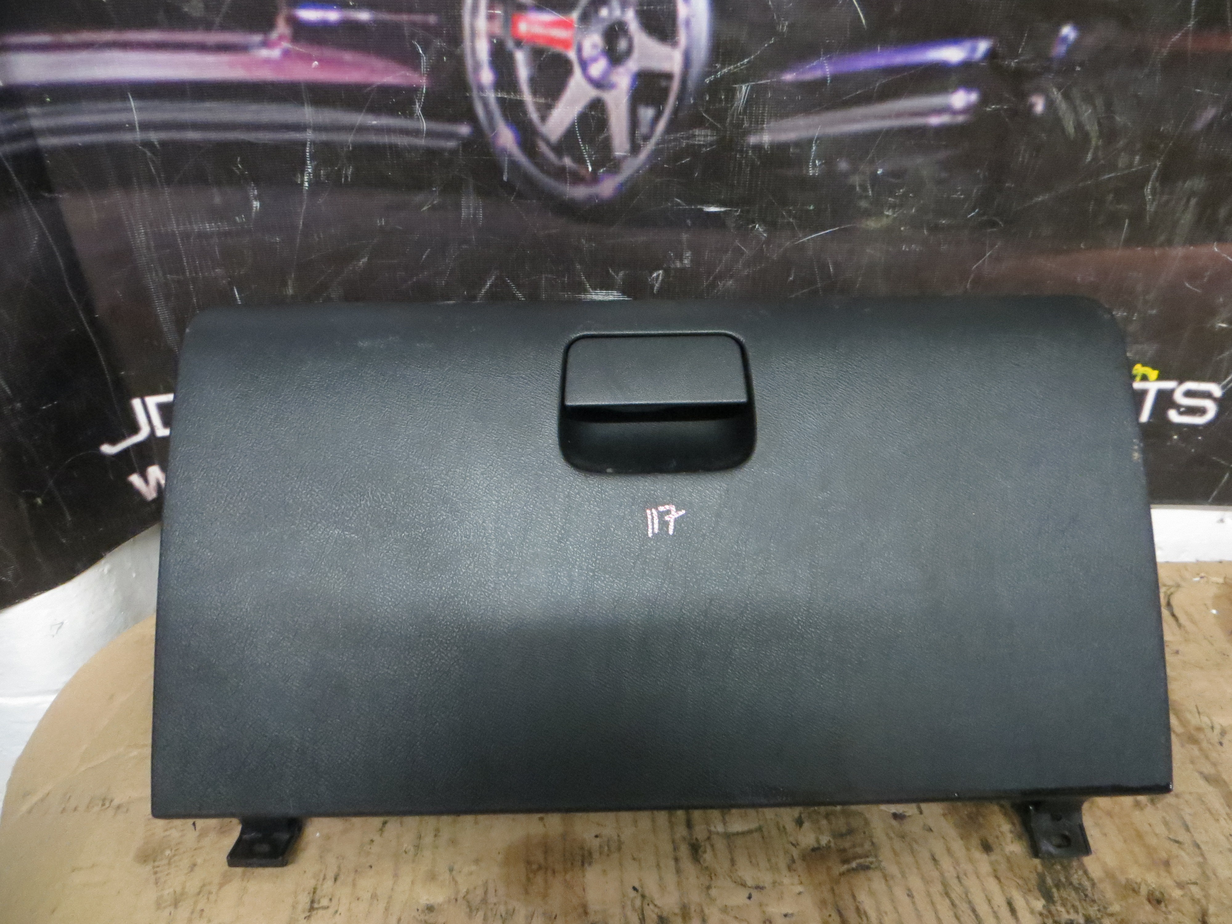HONDA INTEGRA DC5 TYPE R GLOVE BOX - JDM