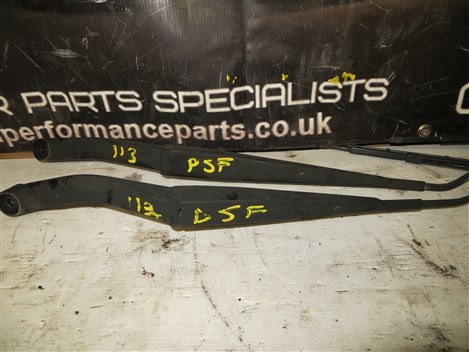 SUBARU IMPREZA WRX STI GDB NEWAGE HAWKEYE WIPER ARMS RUST FREE WITH BLADES