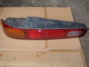 HONDA INTEGRA DC2 1996 PASSENGER SIDE REAR TAIL LIGHT
