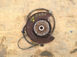 PASSENGER SIDE REAR HUB