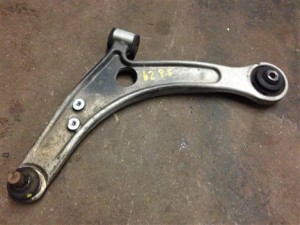MITSUBISHI LANCER EVO 8 PASSENGER SIDE BOTTOM ARM