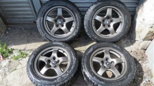 GENUINE NISSAN SKYLINE R32 GTR OEM ALLOY WHEELS WITH TYRES